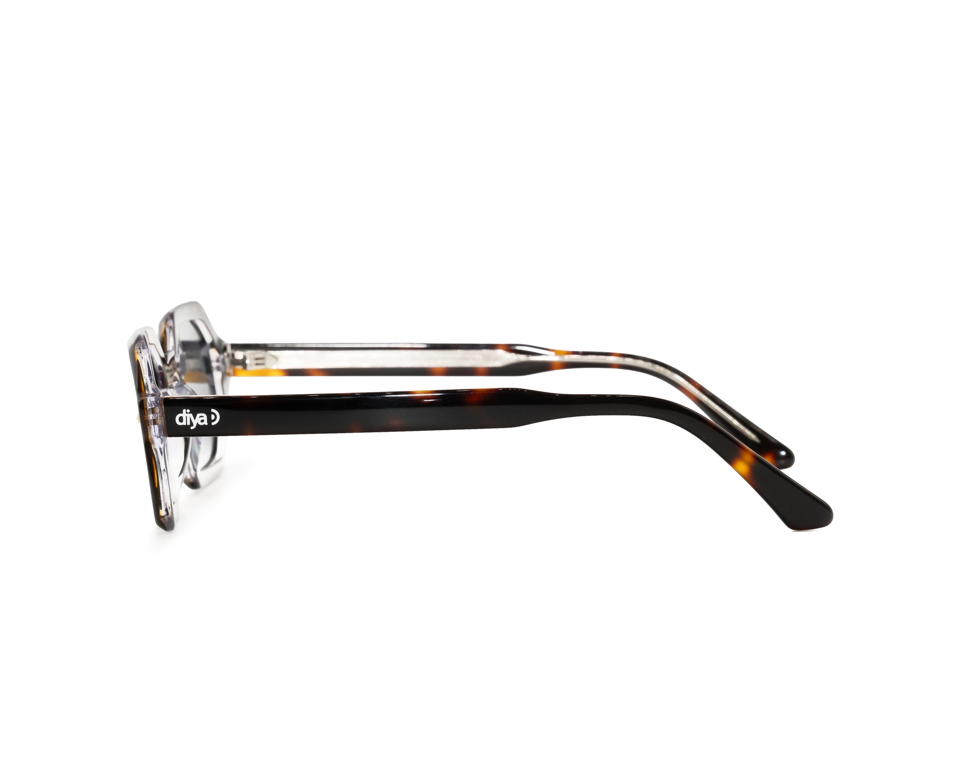 Lateral de gafas SOLARA – diseño octogonal con patillas clásicas de acetato y look SS25 DIYA